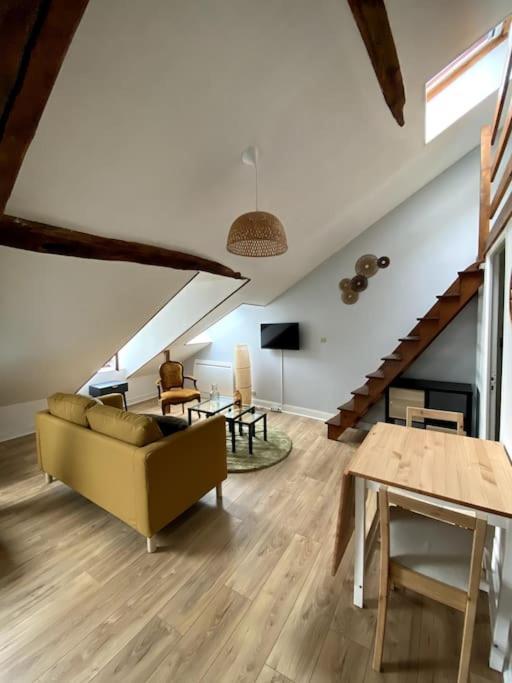 Le Cocon - Appartement En Hyper Centre Blois Bagian luar foto