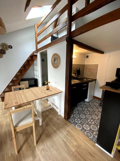 Le Cocon - Appartement En Hyper Centre Blois Bagian luar foto